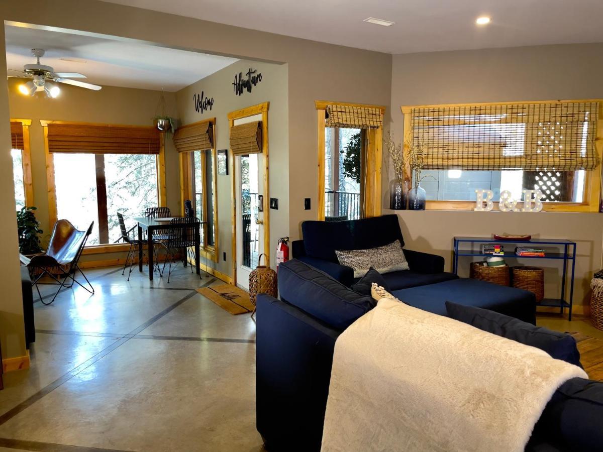 Blanchard Mountain Bnb Canmore Exteriör bild