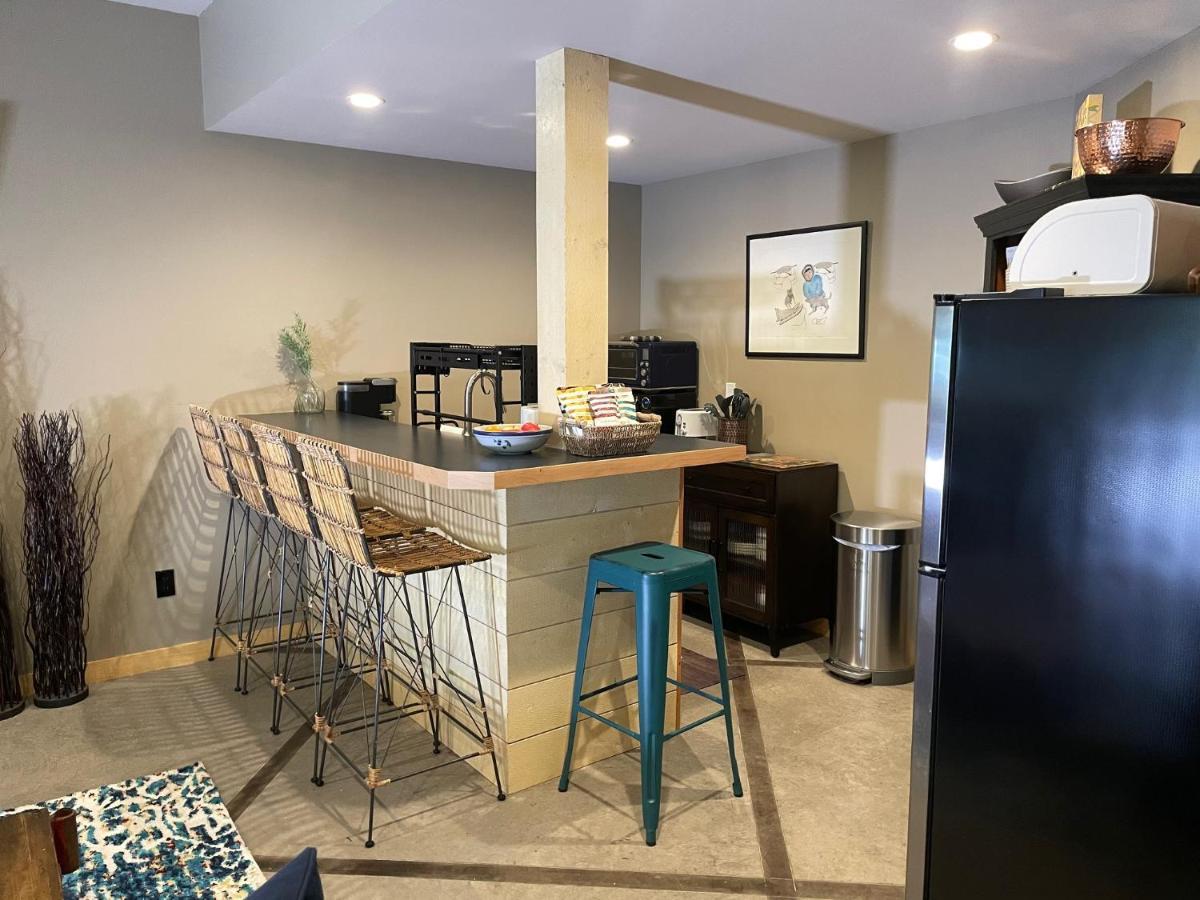 Blanchard Mountain Bnb Canmore Exteriör bild